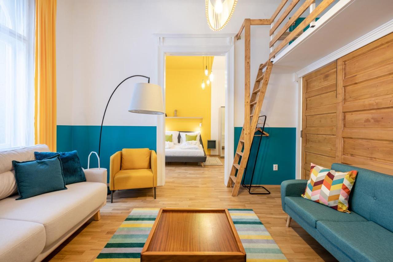 Live Star Apartment Budapeste Exterior foto